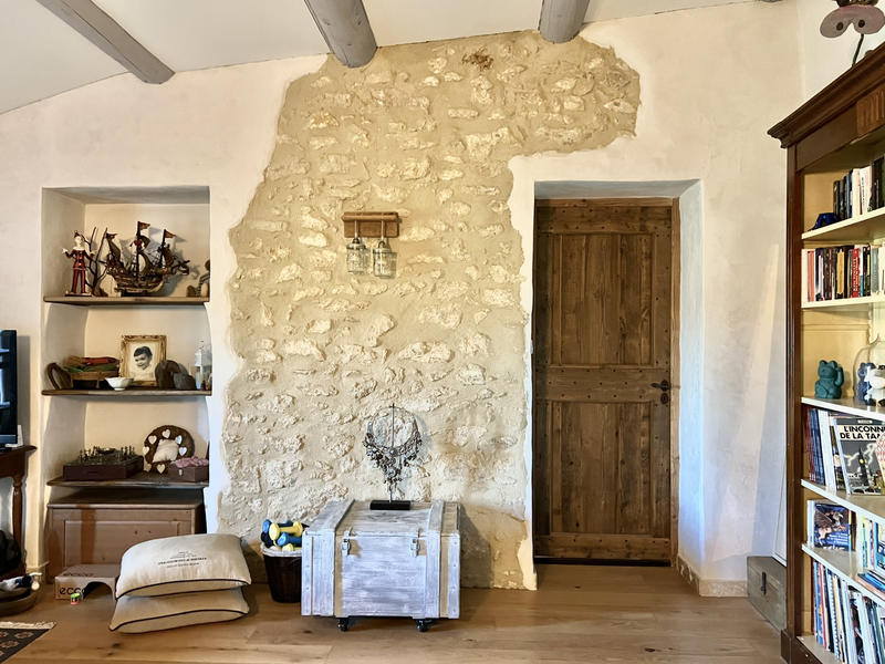 Mas - 362 m² - 8 pièces