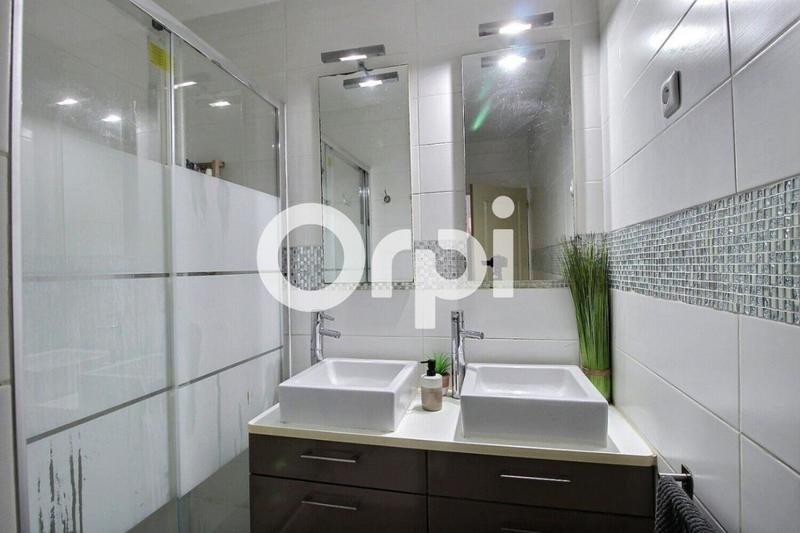 Appartement - 98 m² - 5 pièces