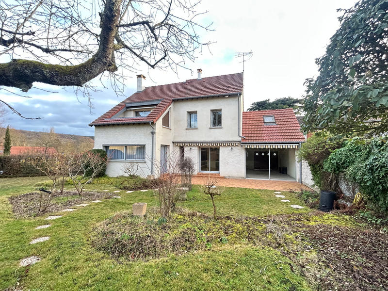 Maison - 160 m² - 6 pièces