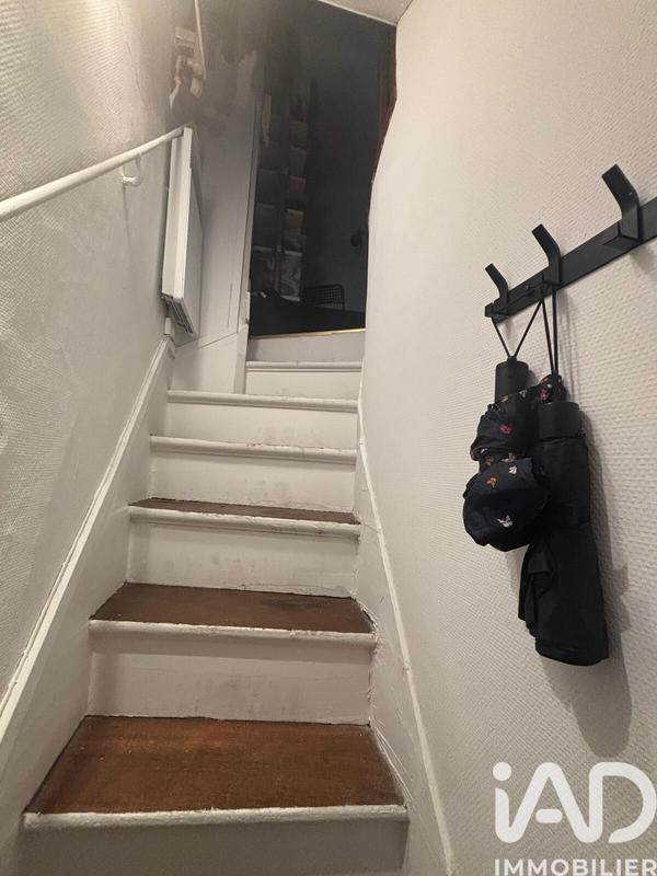 Studio - 9 m² - 1 pièce