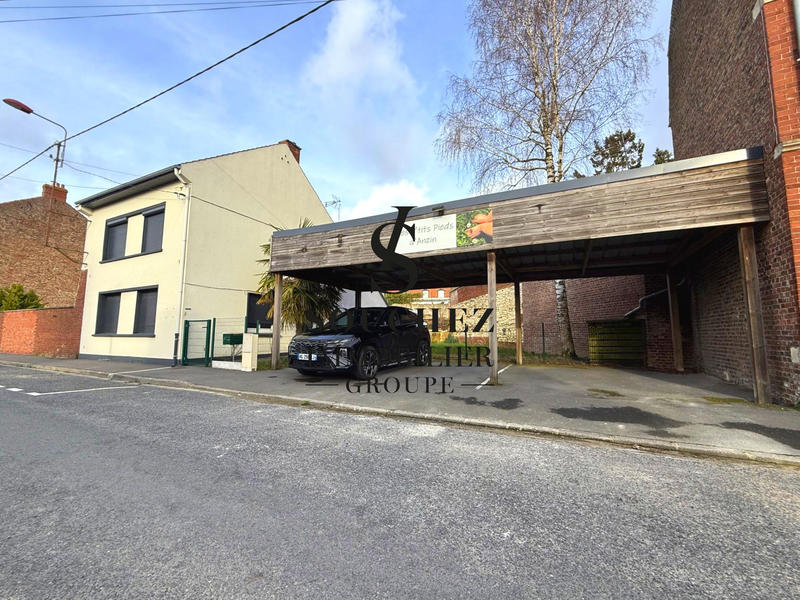 Local d'activités - 128 m² - 6 pièces