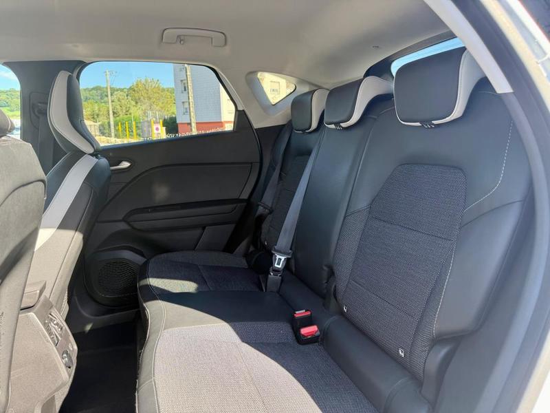 Renault Captur Intens E-Tech Plug-In 160