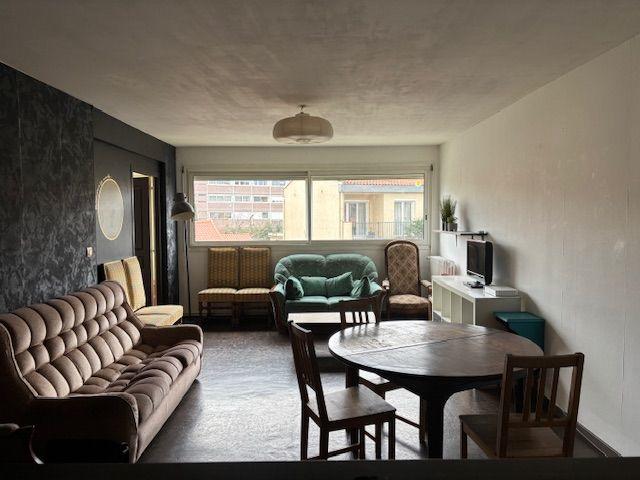 Appartement - 104 m² - 5 pièces