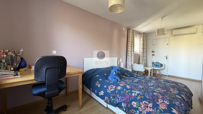 Maison - 228 m² - 7 pièces