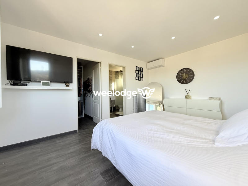 Maison - 168 m² - 7 pièces