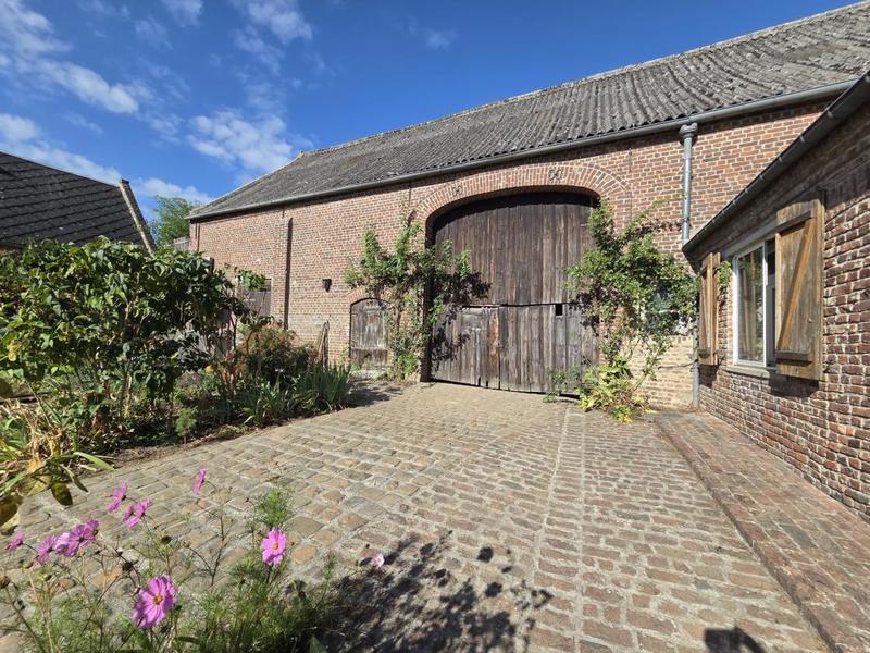 Corps de ferme - 127 m² - 5 pièces