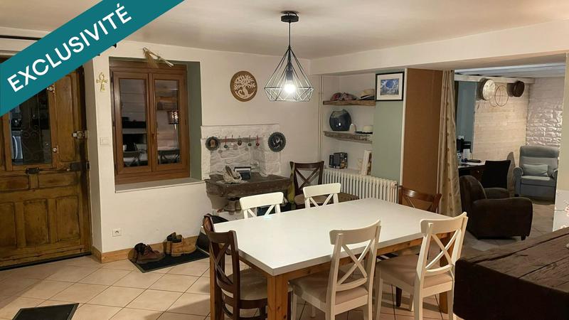 Maison - 200 m² - 9 pièces