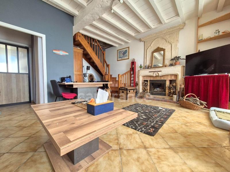 Maison - 90 m² - 4 pièces