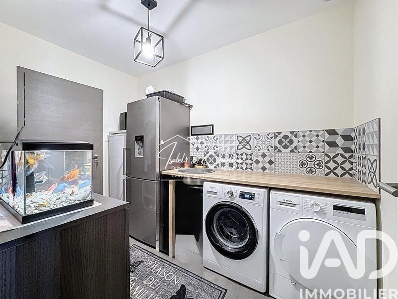 Maison - 141 m² - 8 pièces