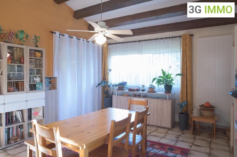 Maison - 200 m² - 9 pièces