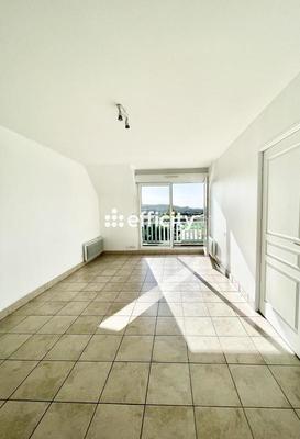 Appartement - 58 m² - 3 pièces