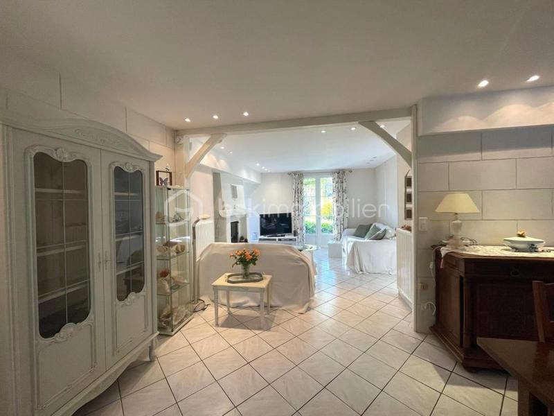 Maison traditionnelle - 164 m² - 7 pièces