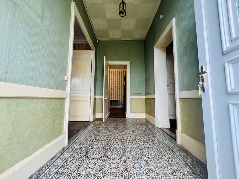 Maison de ville - 143 m² - 5 pièces