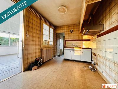 Maison - 102 m² - 4 pièces