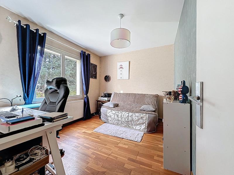 Maison - 166 m² - 8 pièces