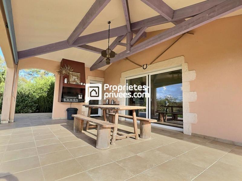 Maison - 190 m² - 5 pièces