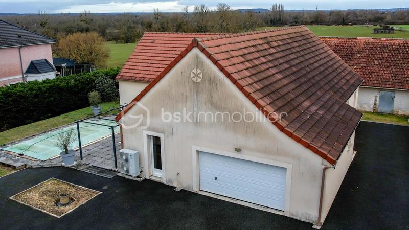 Maison - 138 m² - 5 pièces