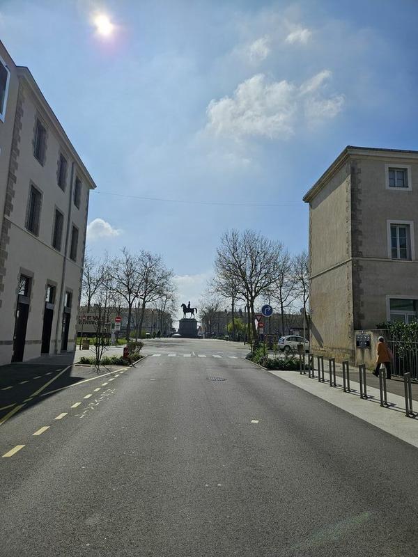 Local commercial - 316 m²