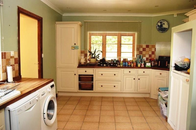 Maison - 122 m² - 4 pièces