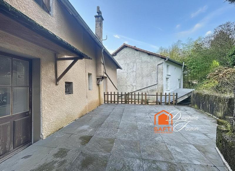 Maison - 140 m² - 8 pièces