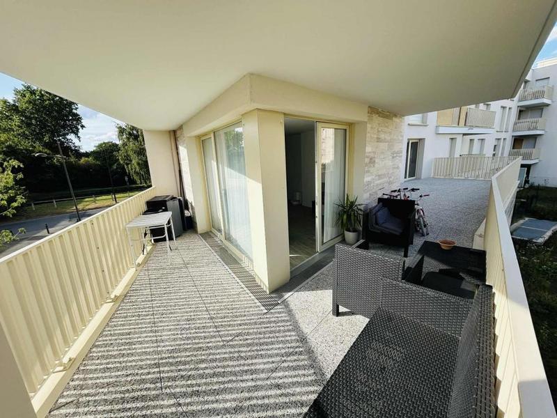 Appartement - 79 m² - 4 pièces