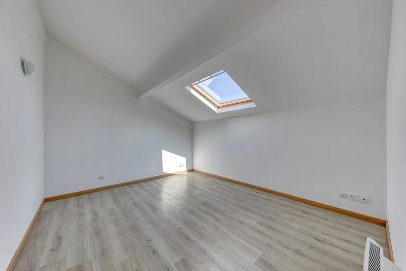 Duplex - 89 m² - 4 pièces