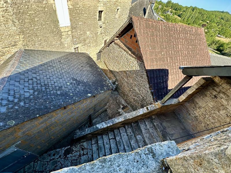 Maison - 154 m² - 9 pièces