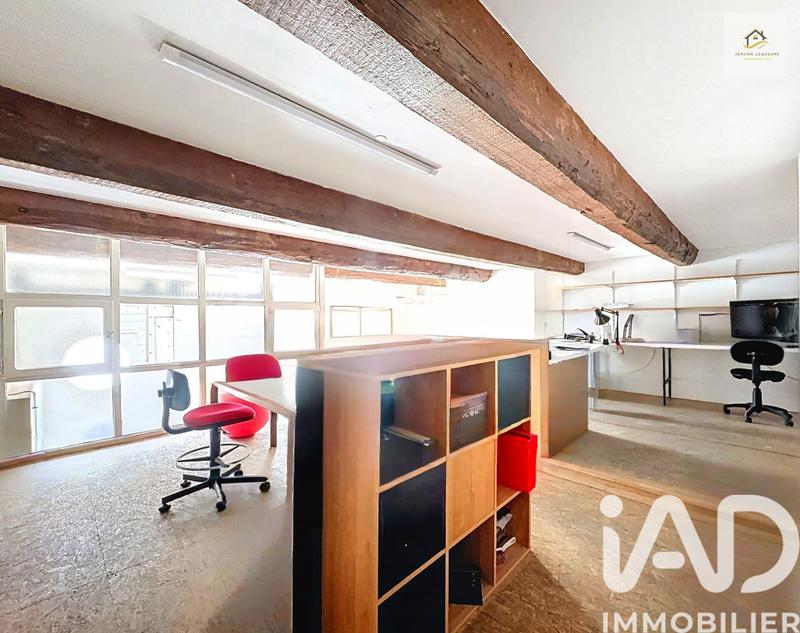 Maison - 210 m² - 7 pièces