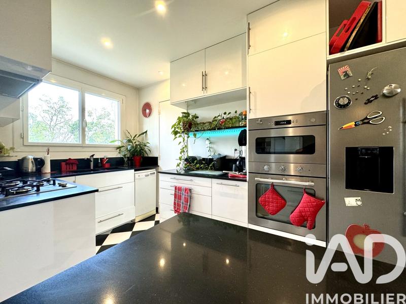 Appartement - 84 m² - 4 pièces