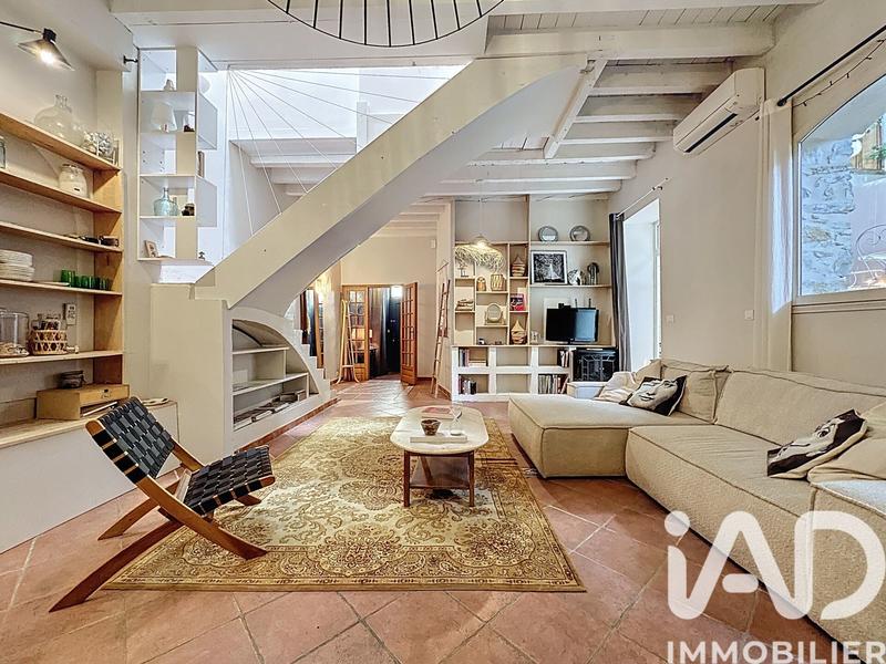 Maison - 180 m² - 8 pièces