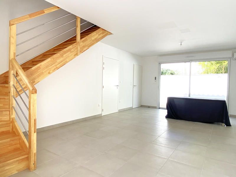 Villa - 90 m² - 4 pièces