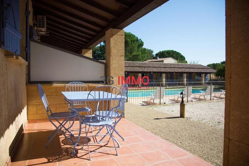 Fonds de commerce - Magasins - 167 m²