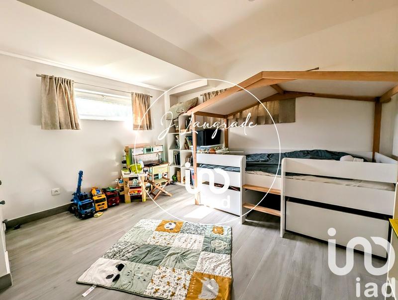 Maison - 95 m² - 4 pièces