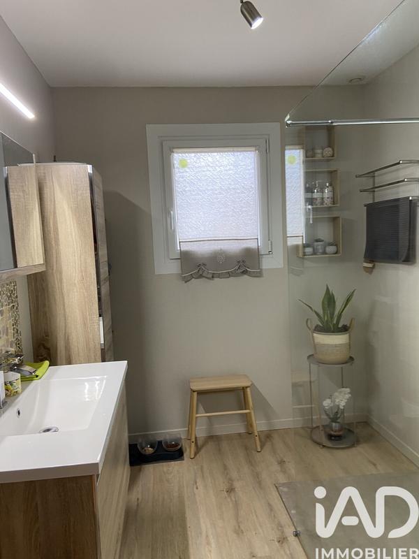 Maison - 98 m² - 5 pièces