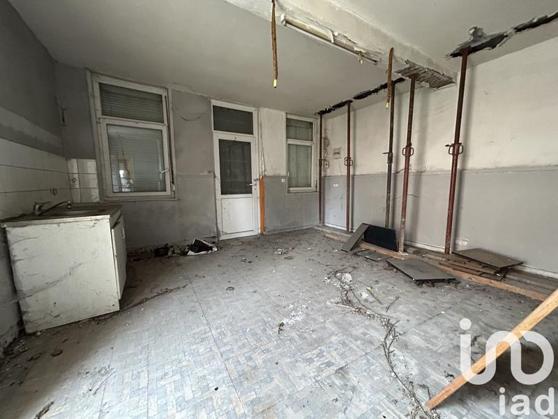 Maison - 330 m² - 10 pièces