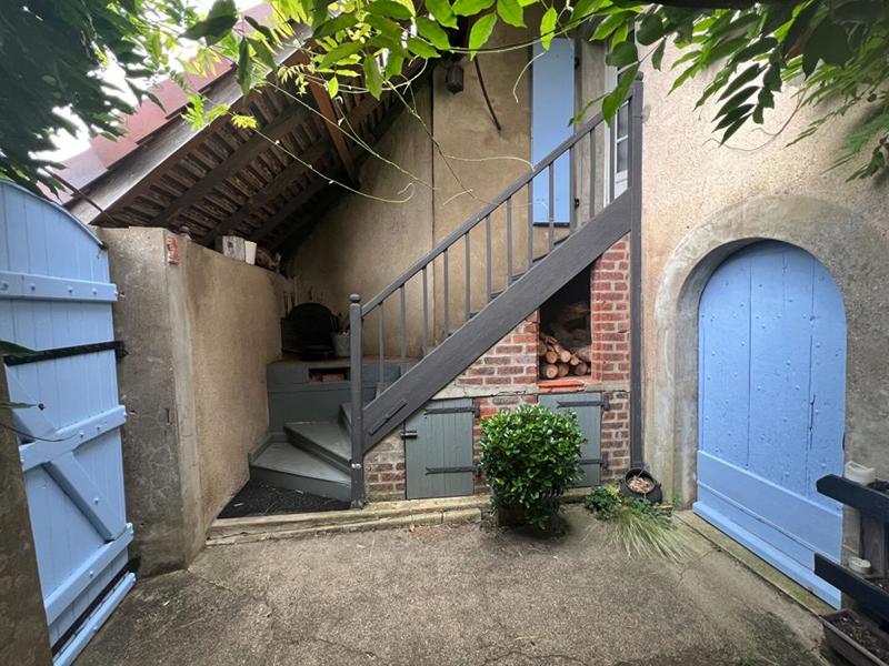 Propriété - 116 m² - 6 pièces