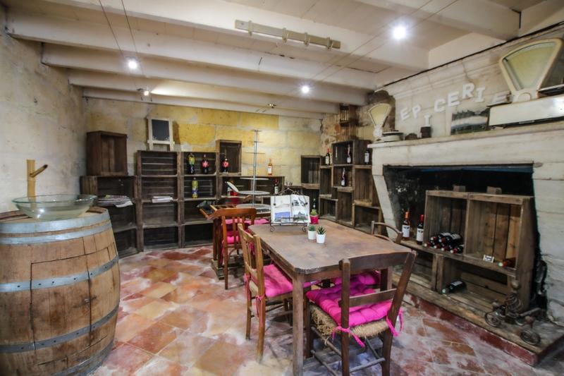 Maison - 500 m² - 18 pièces