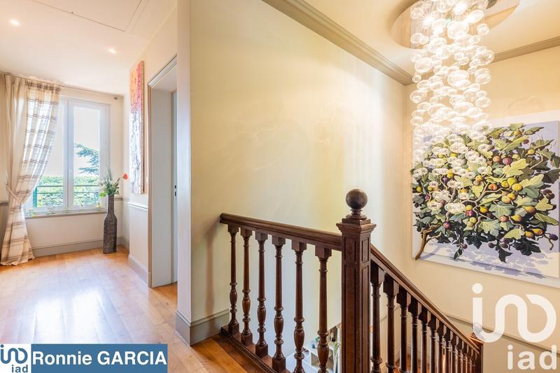 Maison - 167 m² - 7 pièces