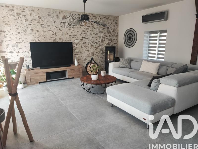 Maison - 140 m² - 5 pièces