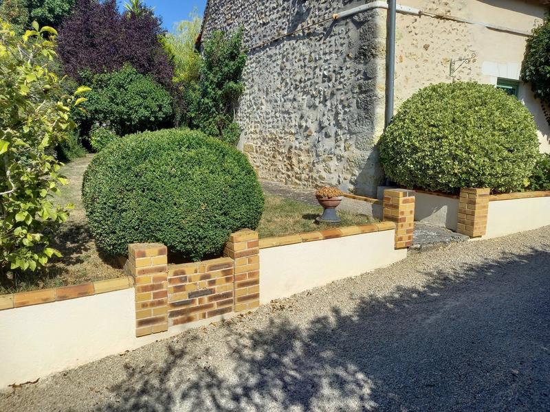 Maison - 258 m² - 8 pièces