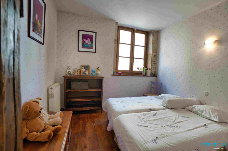 Maison ancienne - 304 m² - 9 pièces