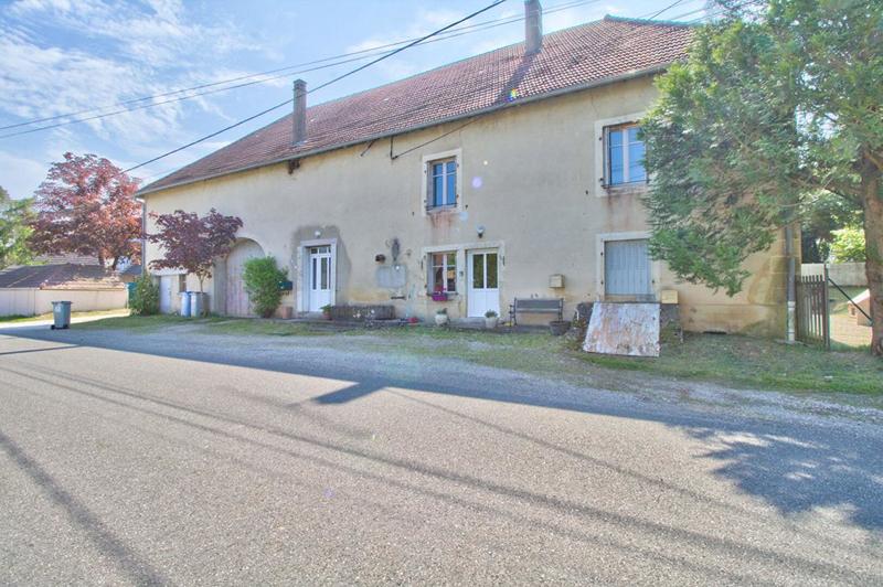 Maison - 179 m² - 9 pièces