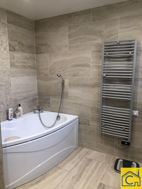 Maison - 190 m² - 6 pièces