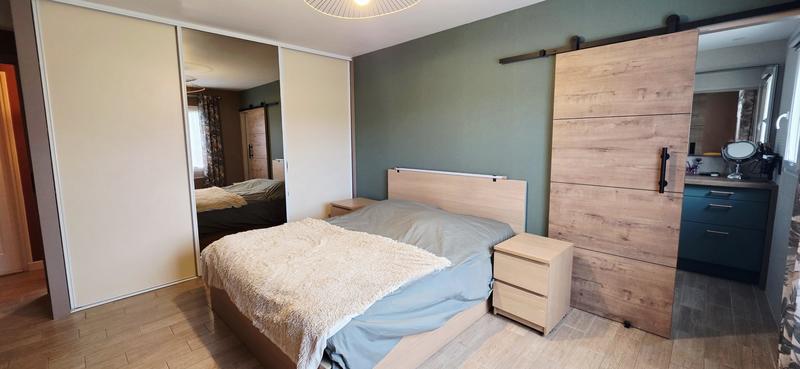 Maison - 288 m² - 10 pièces