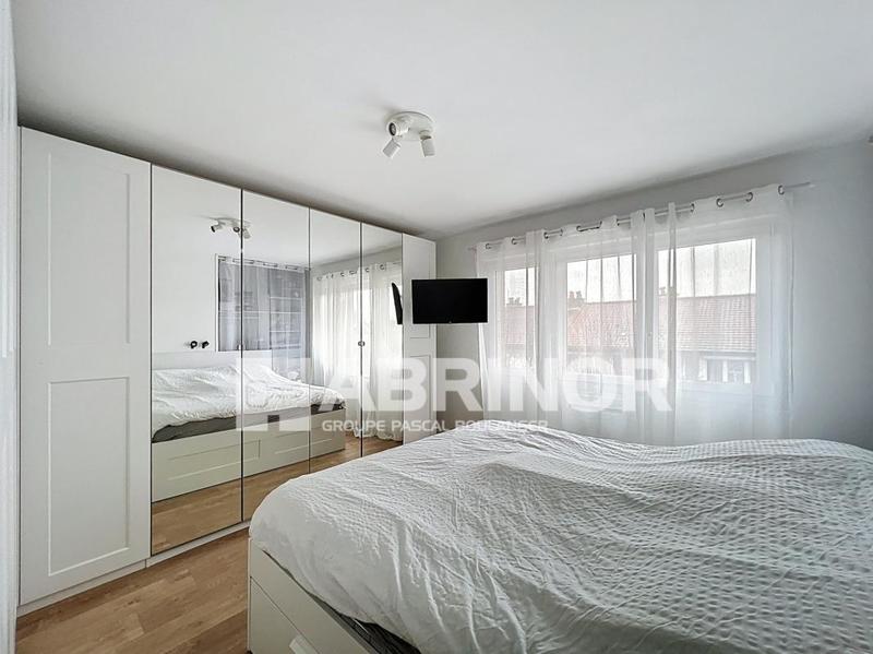 Maison - 122 m² - 5 pièces