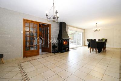 Maison - 133 m² - 6 pièces