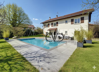 Maison - 150 m² - 6 pièces