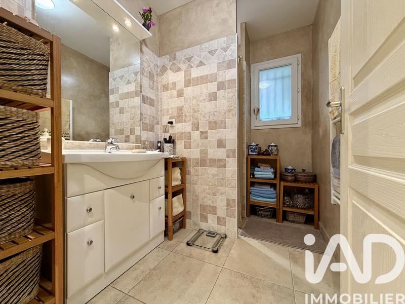 Maison - 102 m² - 4 pièces