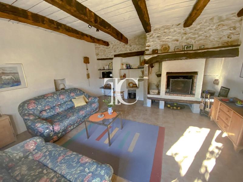 Maison - 90 m² - 3 pièces