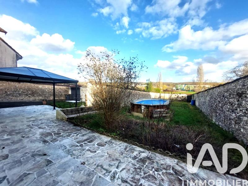 Maison - 145 m² - 6 pièces